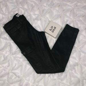 Habitual annex hirise cargo pants size 27